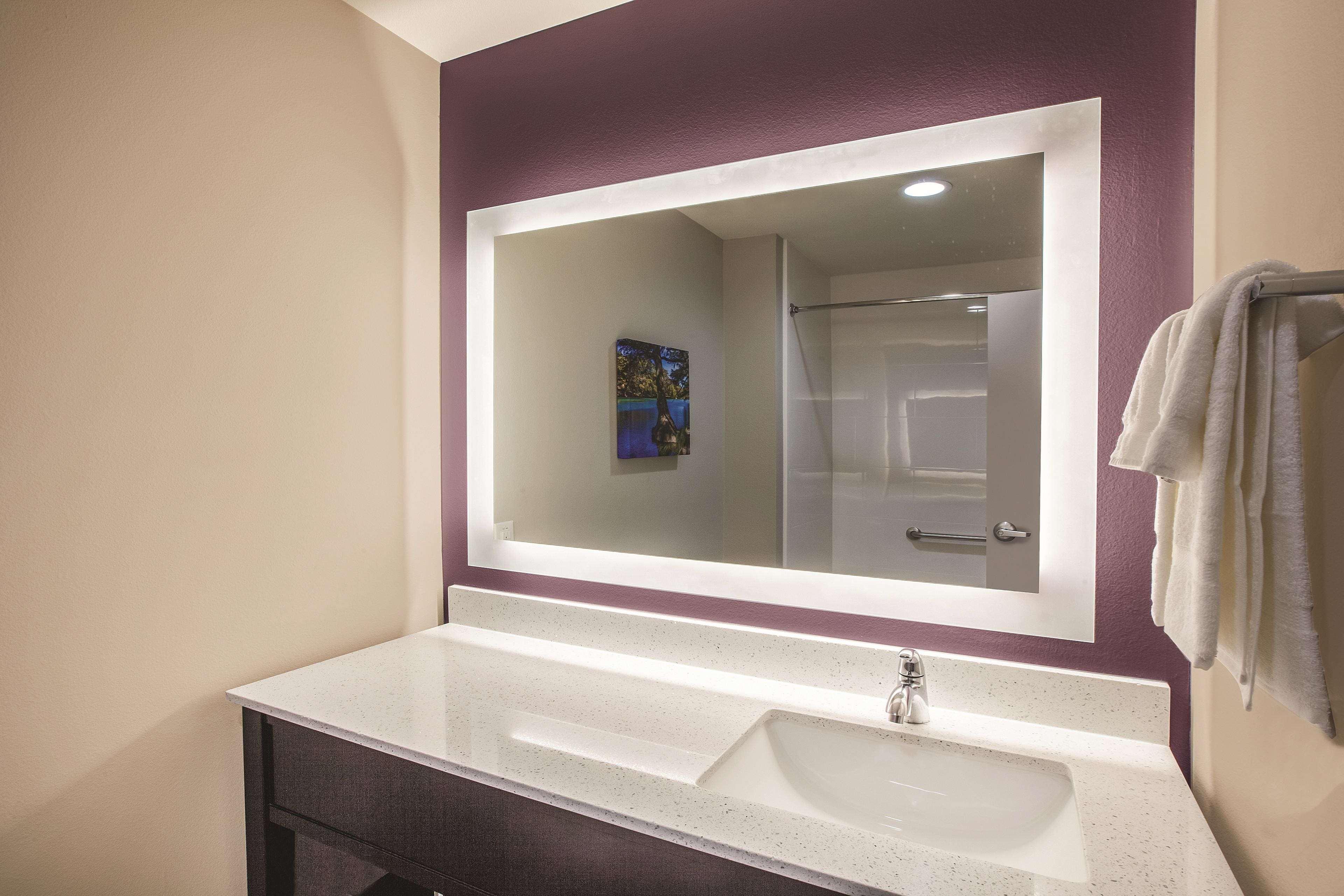 La Quinta By Wyndham Dallas Northeast-Arboretum Γκάρλαντ Εξωτερικό φωτογραφία