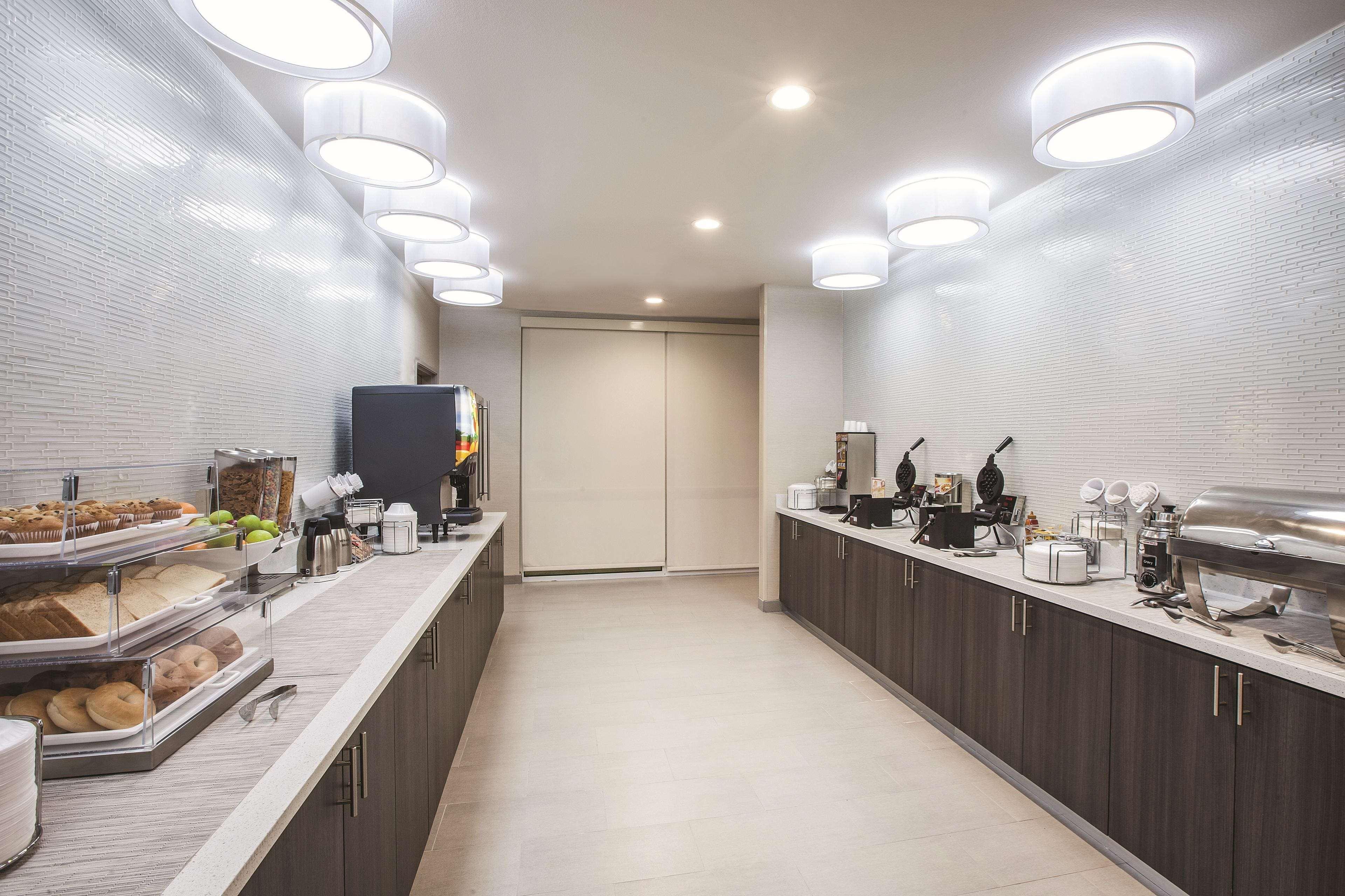 La Quinta By Wyndham Dallas Northeast-Arboretum Γκάρλαντ Εξωτερικό φωτογραφία